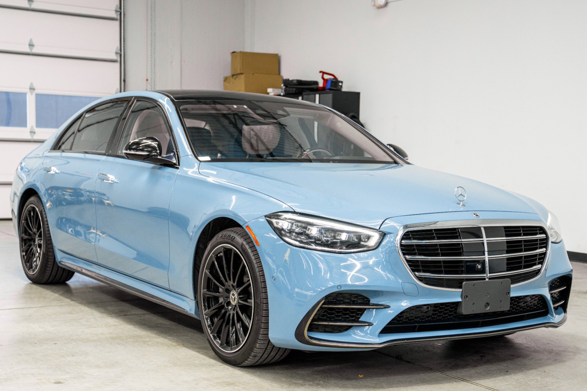 Used 2023 Mercedes-Benz S 580 4MATIC Sedan image 3