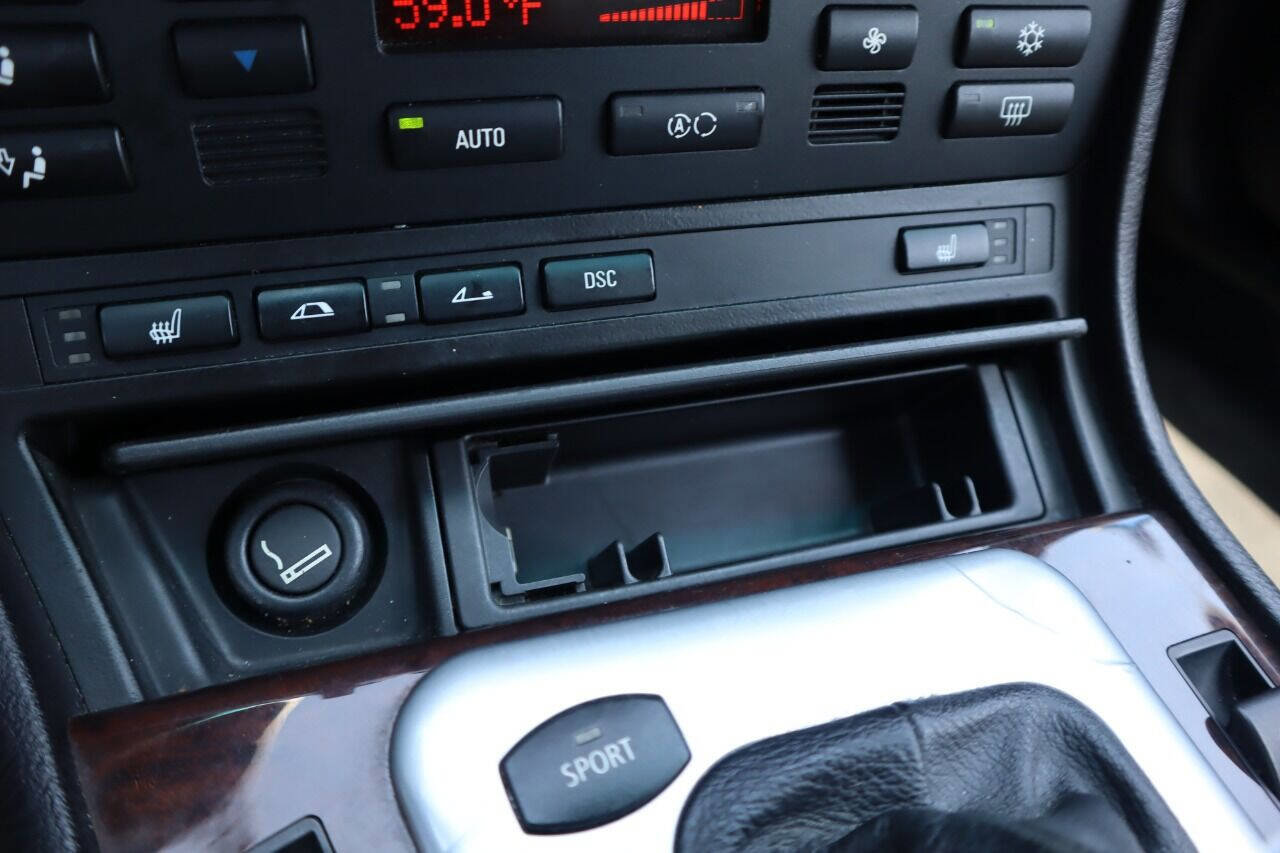 Used 2004 BMW 330Ci Convertible image 78