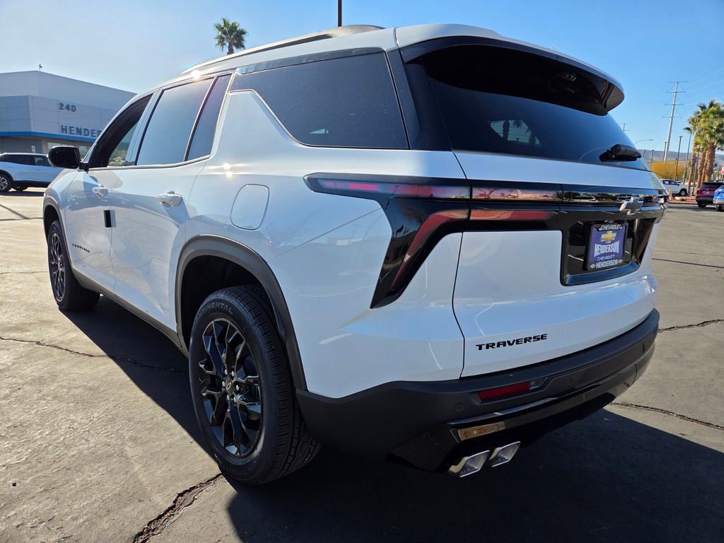 New 2026 Chevrolet Traverse LT w/ Midnight/Sport Edition FWD image 3