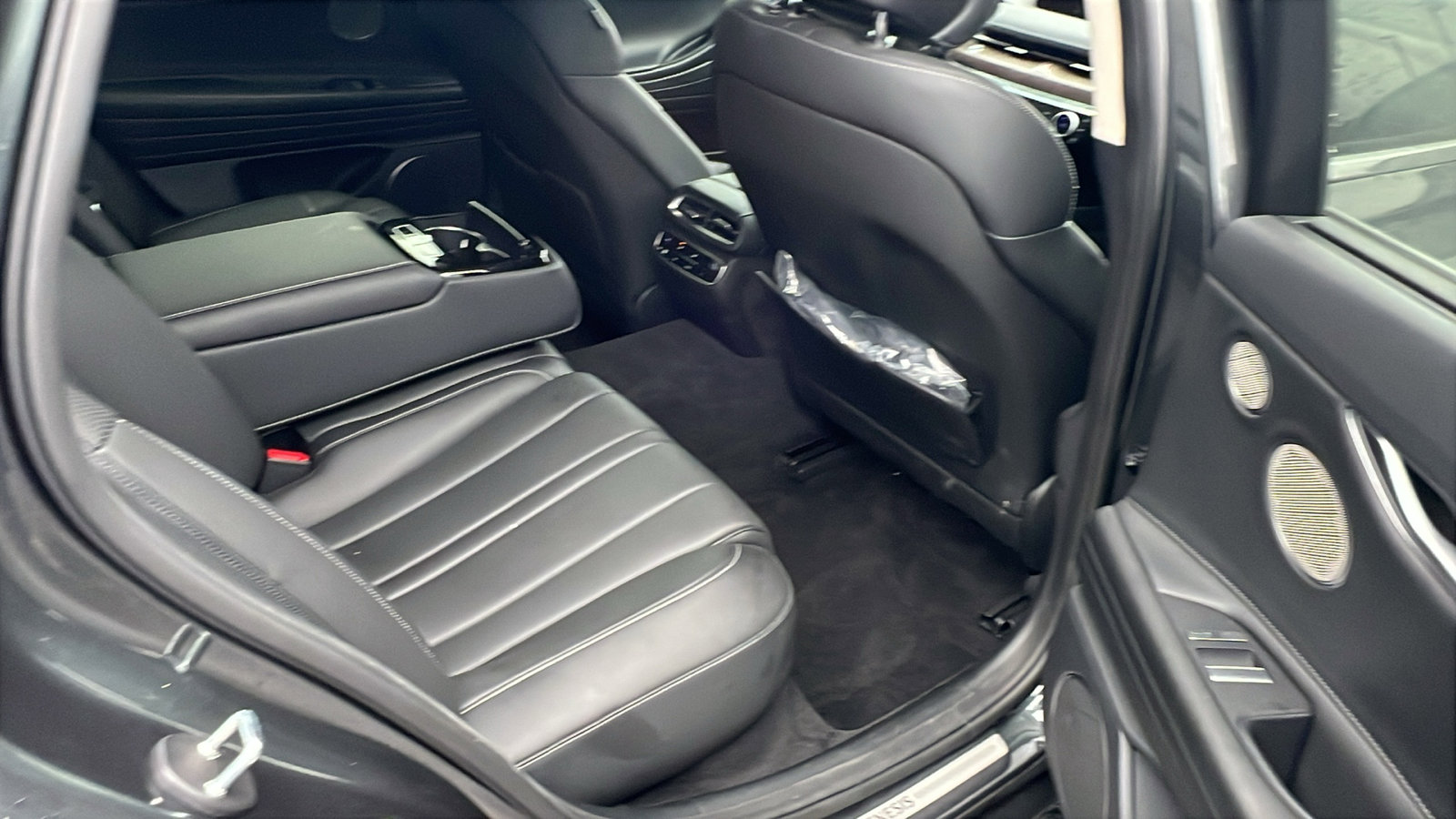 Used 2022 Genesis G80 2.5T w/ Advanced Package image 23