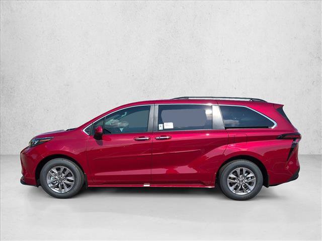 New 2026 Toyota Sienna XLE FWD image 5