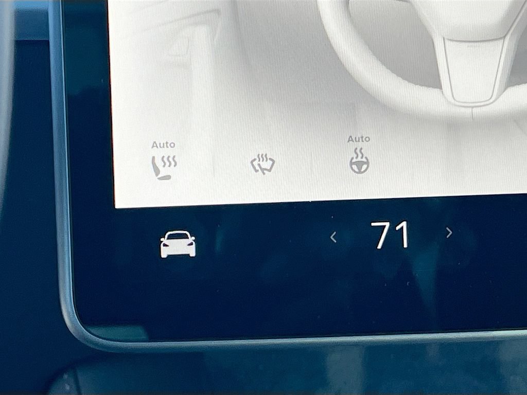 Used 2022 Tesla Model 3 Long Range AWD/4WD image 19