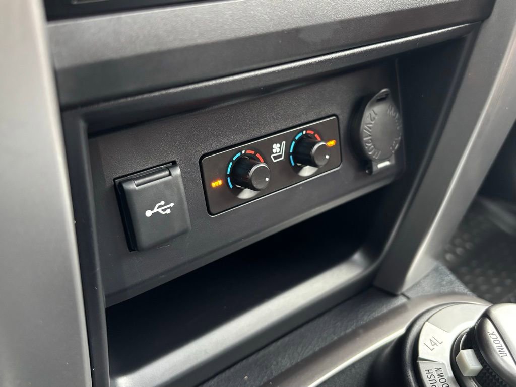 Used 2023 Toyota 4Runner Limited AWD/4WD image 28