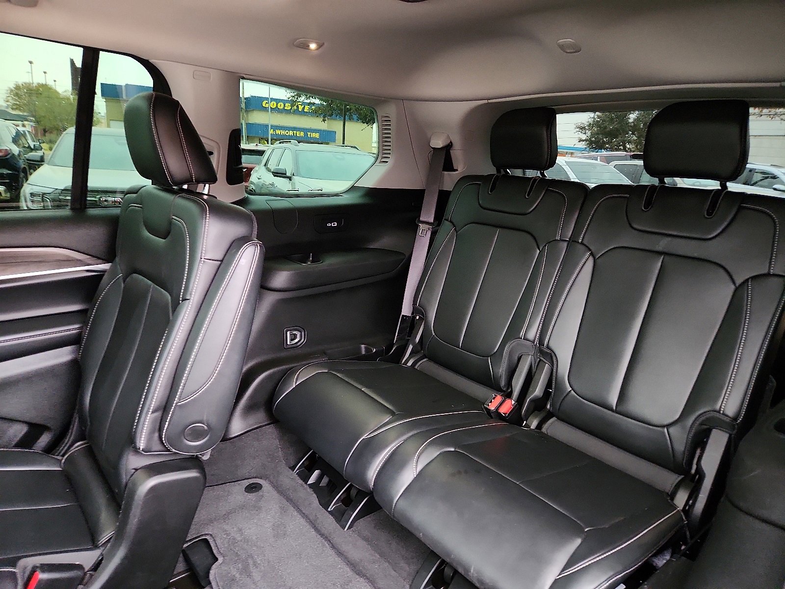 Used 2021 Jeep Grand Cherokee L Limited image 11