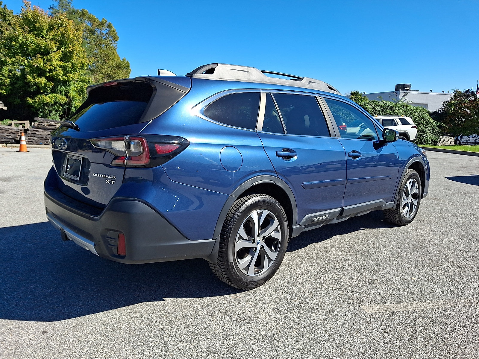 Used 2021 Subaru Outback Limited XT AWD/4WD image 6
