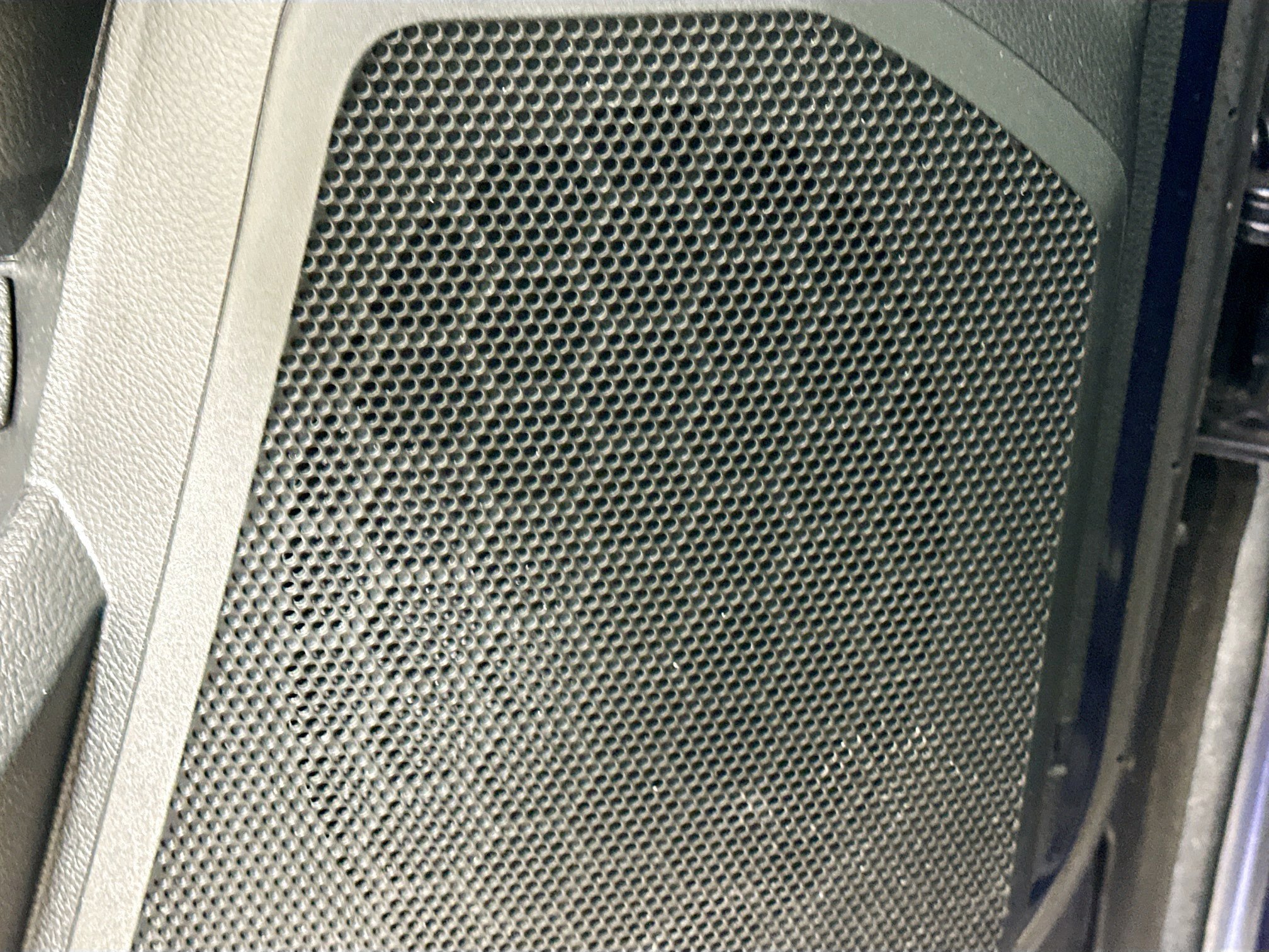 Used 2016 RAM 1500 Laramie w/ Convenience Group image 24