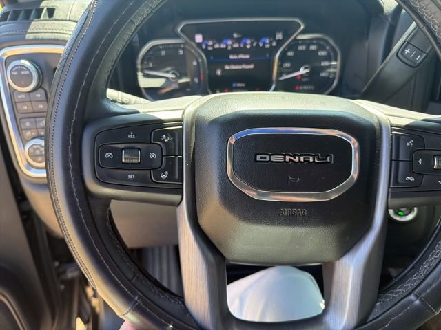Used 2021 GMC Sierra 2500 Denali w/ Denali Black Diamond Edition image 15