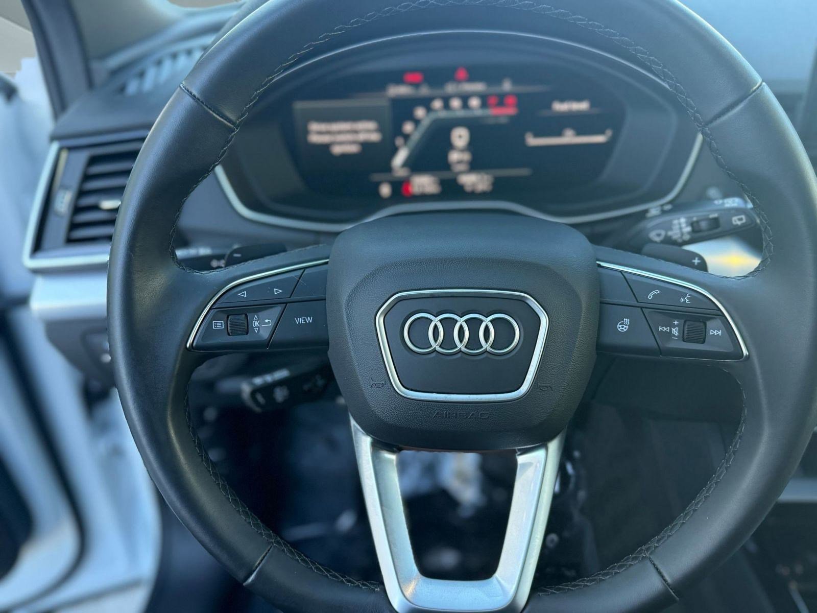 Used 2025 Audi Q5 2.0T Premium w/ Convenience Plus Package image 14