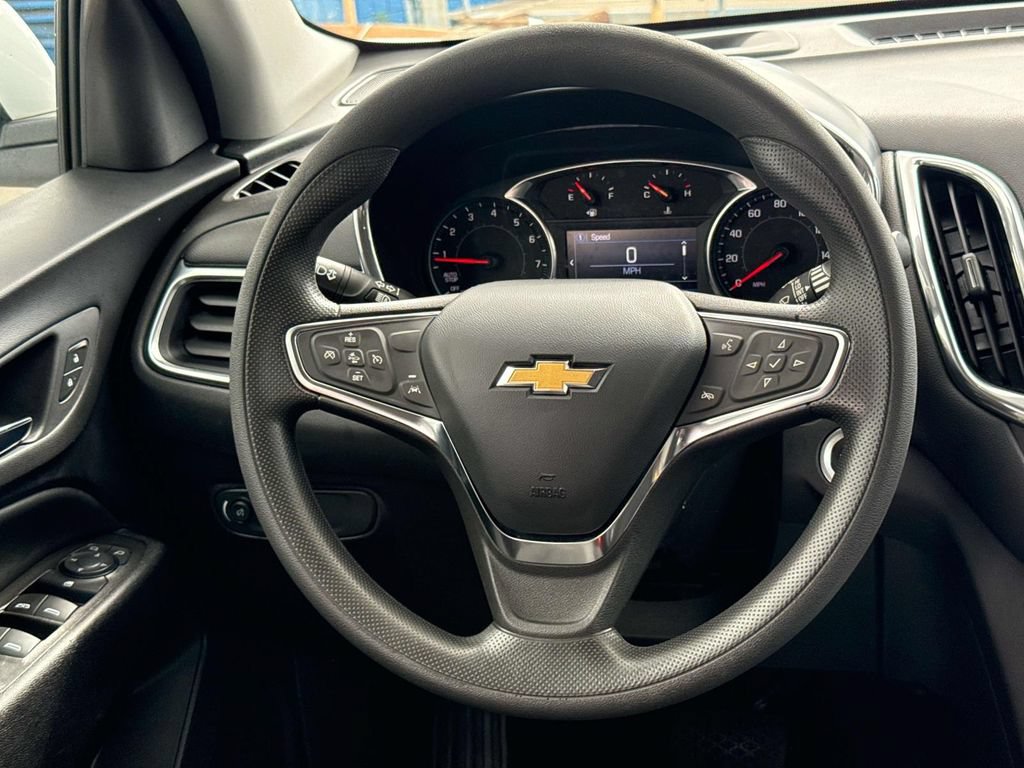 Used 2023 Chevrolet Equinox LT FWD image 16
