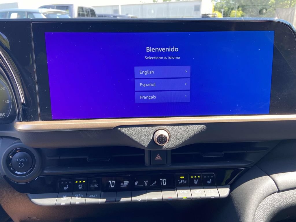 Used 2025 Toyota Crown Signia AWD/4WD image 22