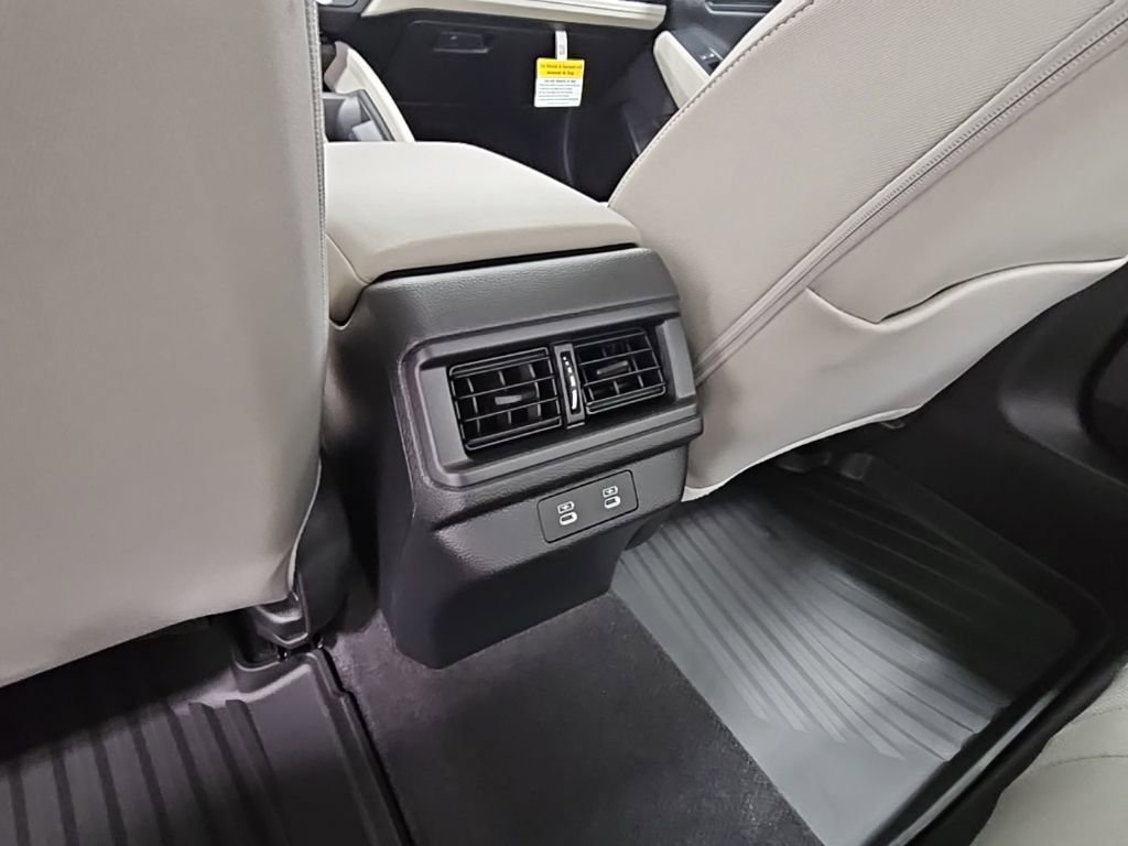 New 2025 Honda Accord SE image 28