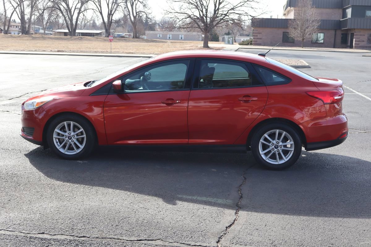 Used 2018 Ford Focus SE image 9