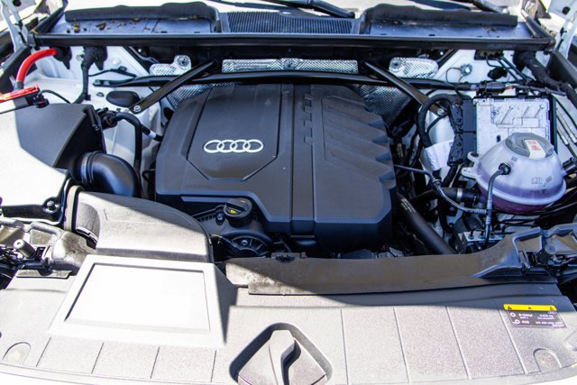 Used 2023 Audi Q5 2.0T Premium w/ Convenience Package AWD/4WD image 26