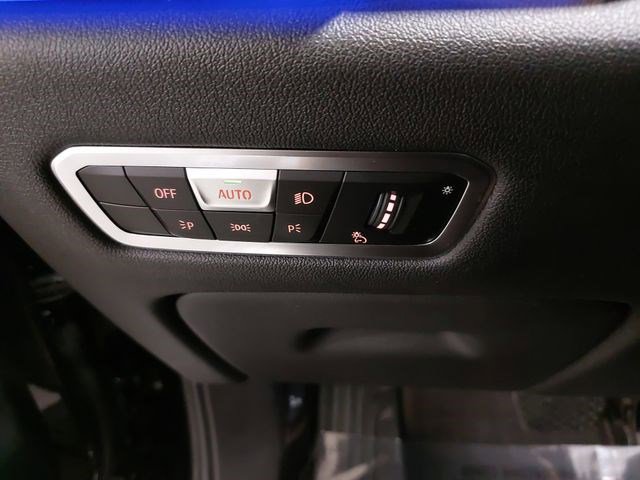 Used 2023 BMW X5 xDrive40i AWD/4WD image 27