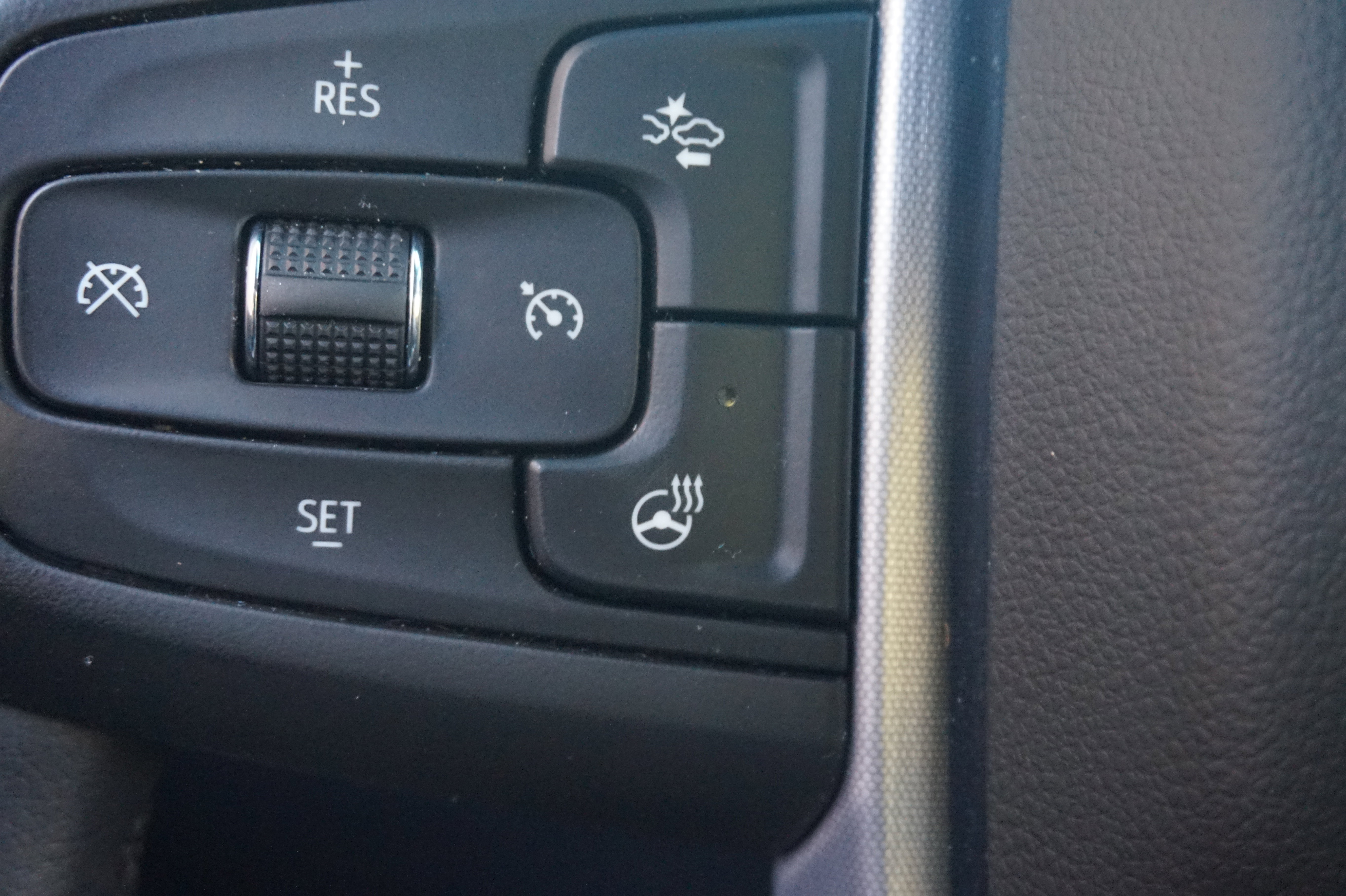 Used 2019 GMC Sierra 1500 SLT w/ SLT Premium Plus Package image 32