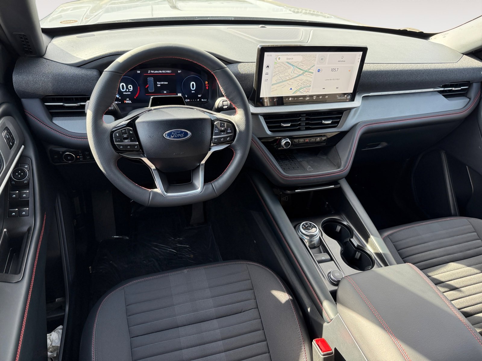 New 2025 Ford Explorer ST-Line w/ Premium Package image 15