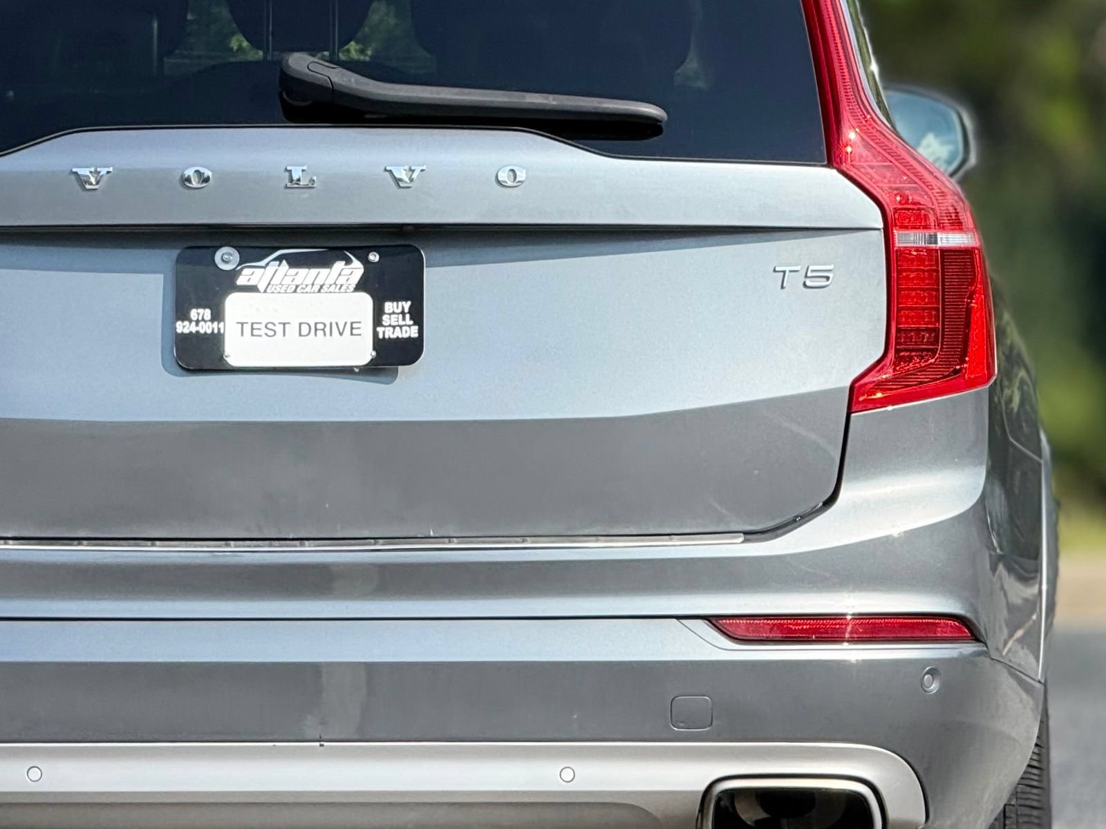 Used 2020 Volvo XC90 T5 Momentum w/ Protection Package FWD image 17
