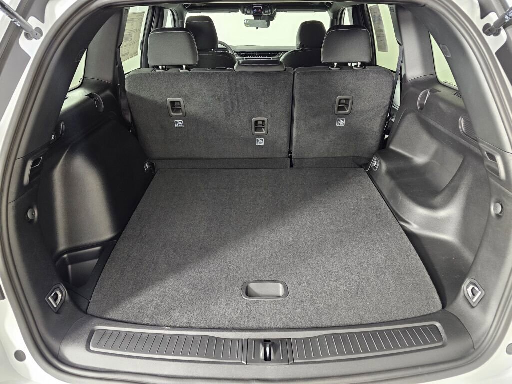 New 2025 Jeep Grand Cherokee Laredo X w/ Trailer Tow Package image 14