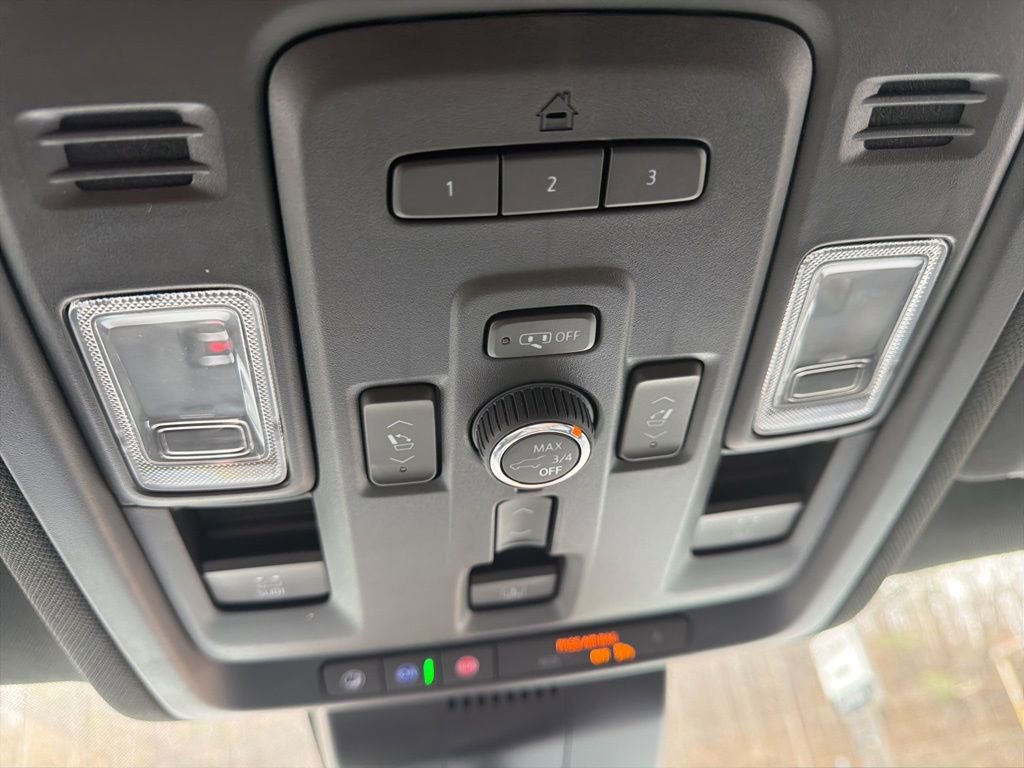 Used 2023 Chevrolet Tahoe High Country image 27