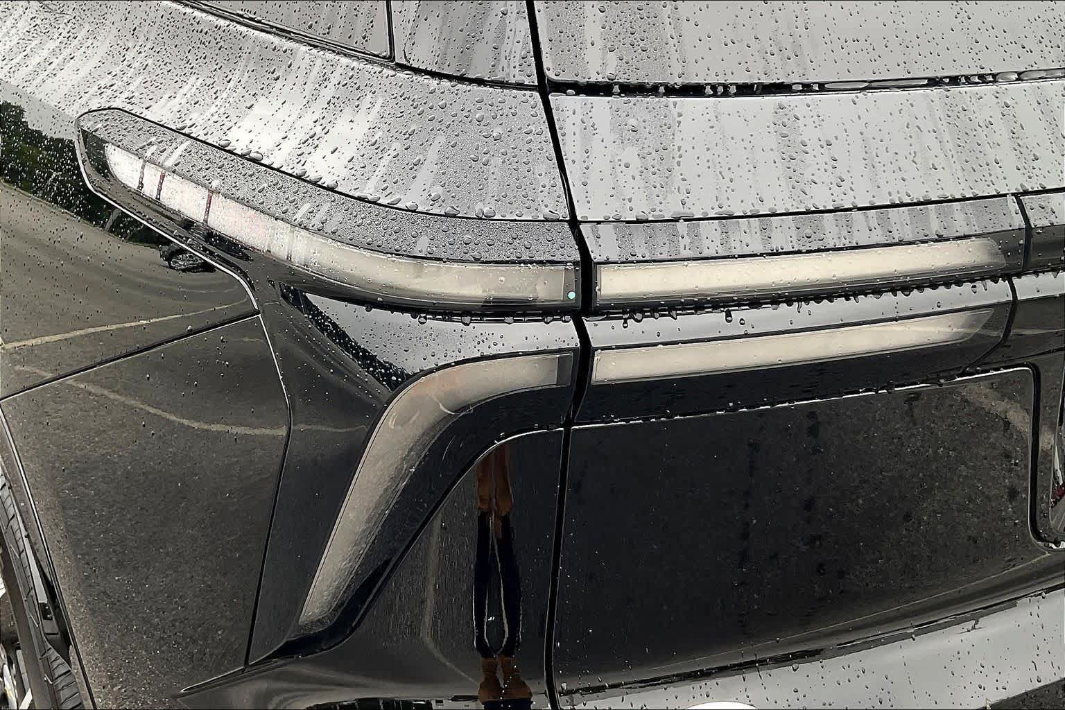 Used 2025 Chevrolet Traverse High Country w/ LPO, Floor Liner Package FWD image 57