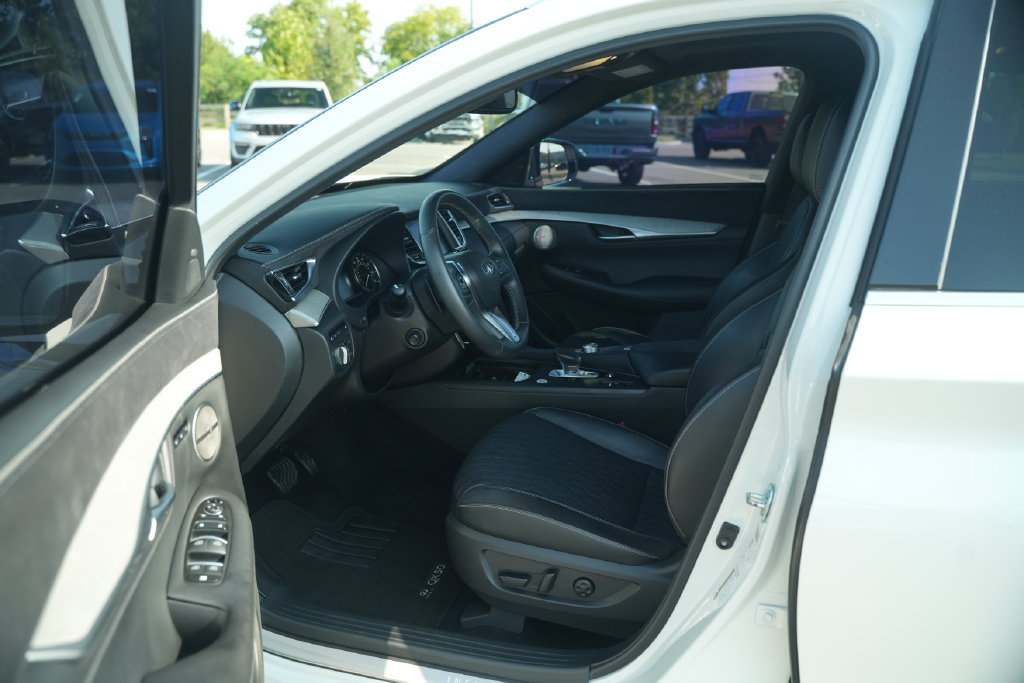 Used 2022 INFINITI QX50 Autograph AWD/4WD image 15