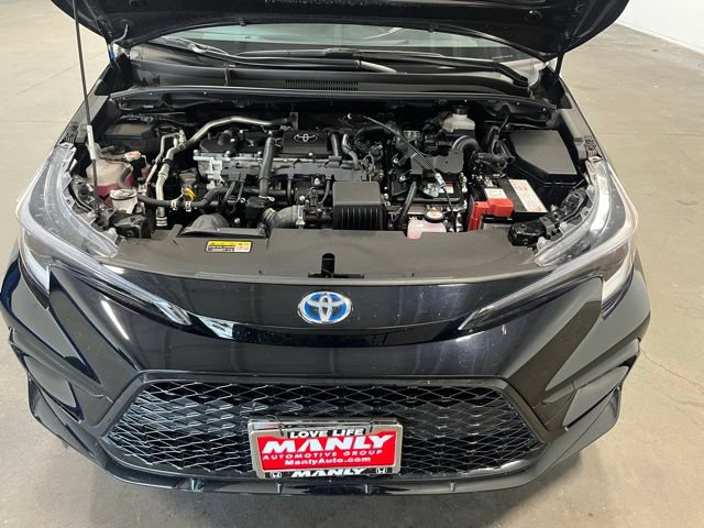 Used 2025 Toyota Corolla SE FWD image 9