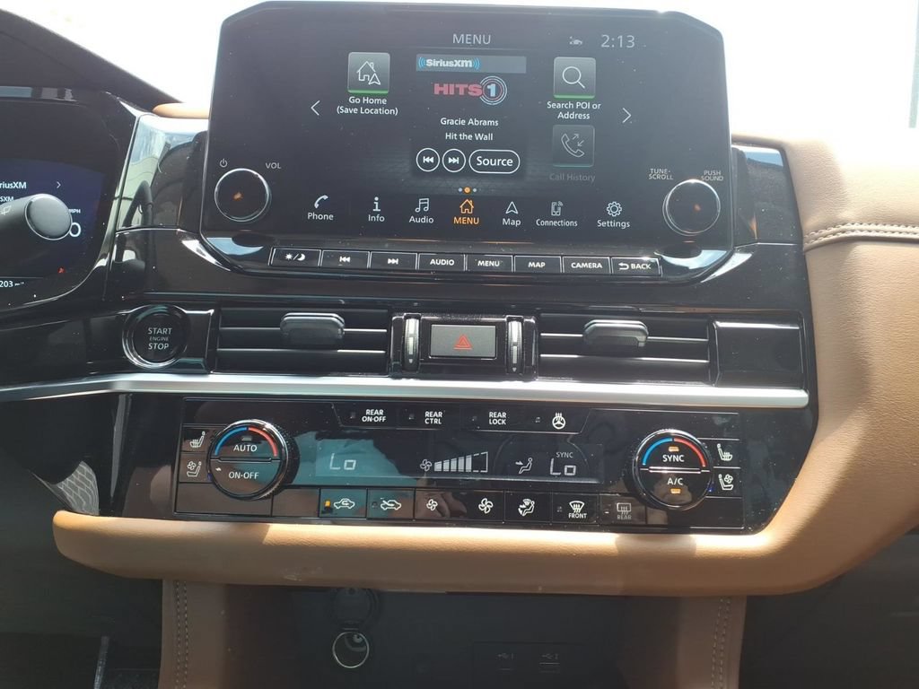 Used 2025 Nissan Pathfinder Platinum w/ Cargo Package AWD/4WD image 20