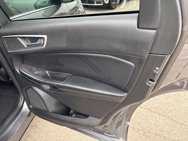 Certified 2024 Ford Edge SEL AWD/4WD image 12