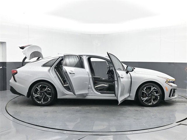 Used 2025 Kia K5 GT-Line image 54