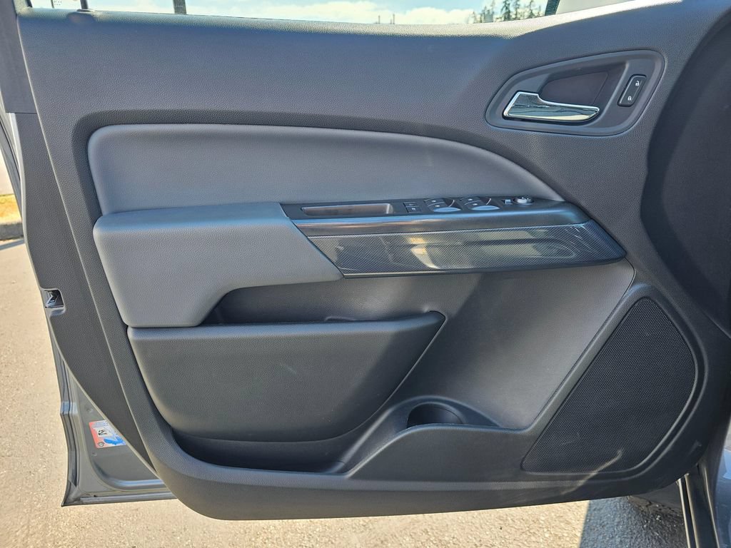 Used 2019 Chevrolet Colorado Z71 AWD/4WD image 21
