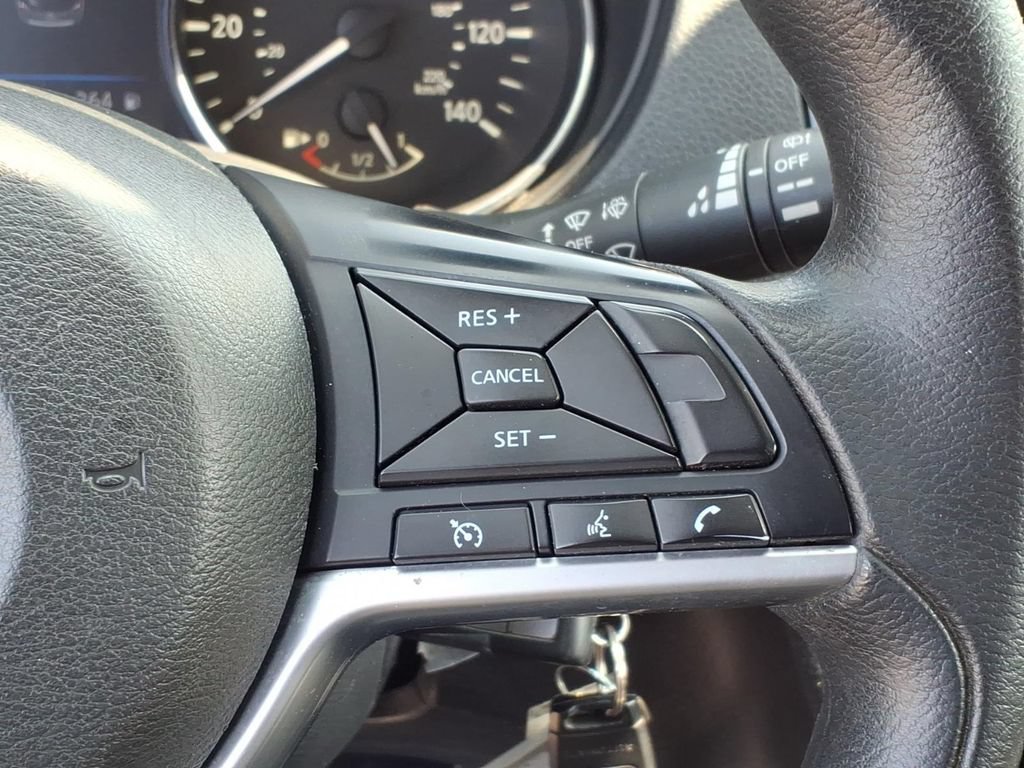 Used 2019 Nissan Rogue S AWD/4WD image 24