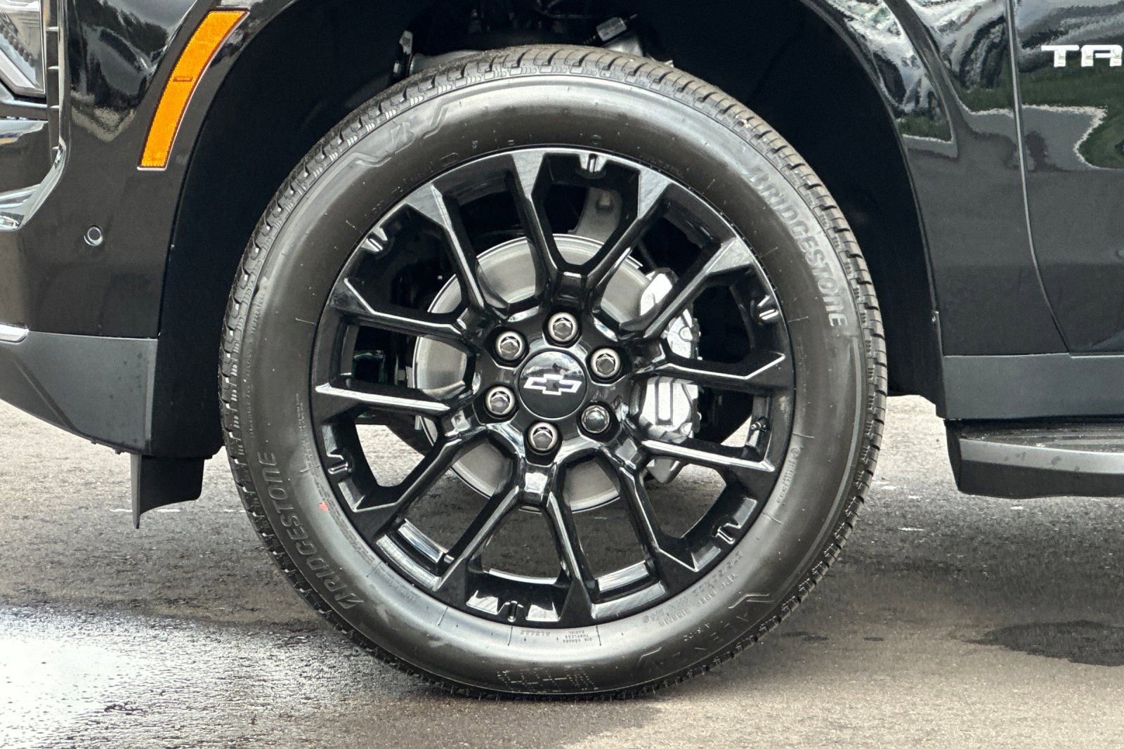 New 2026 Chevrolet Tahoe Premier w/ Sun And Tow Package RWD image 27