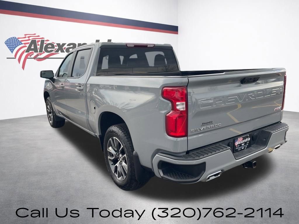 Certified 2024 Chevrolet Silverado 1500 RST AWD/4WD image 9