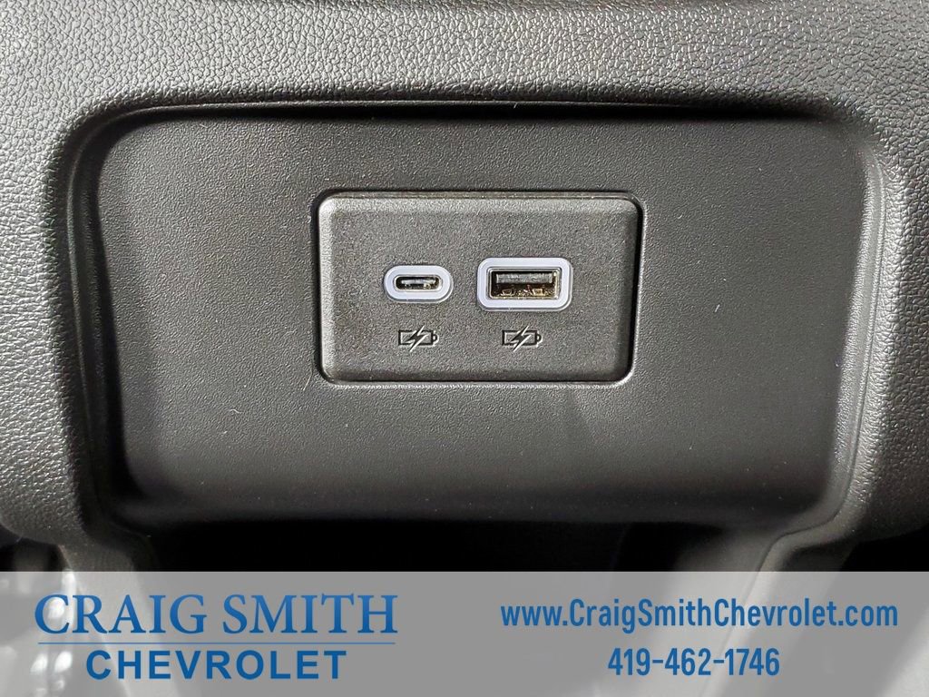 Used 2025 Chevrolet Blazer LT FWD image 25