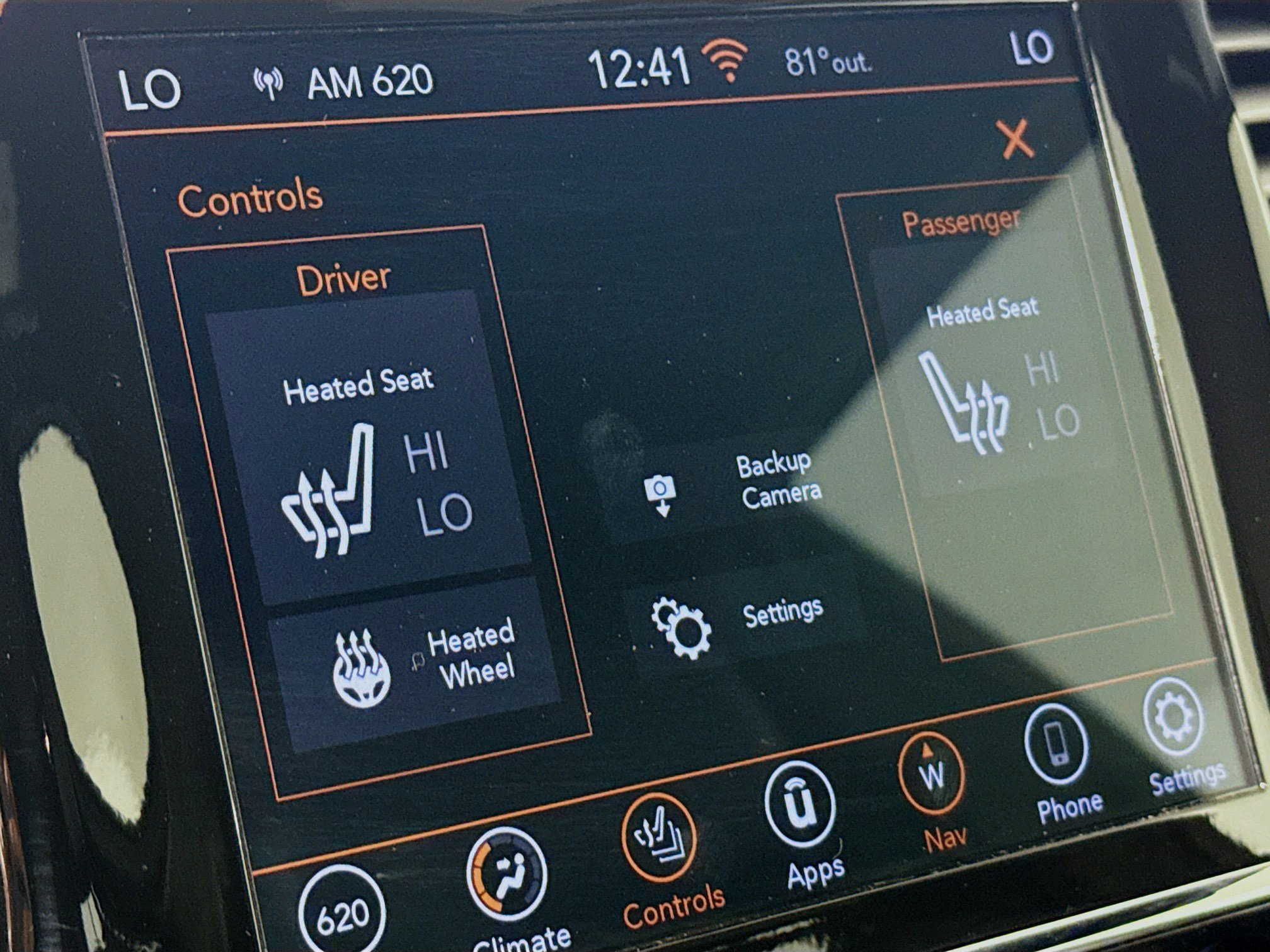 Used 2021 Jeep Grand Cherokee Laredo X image 24