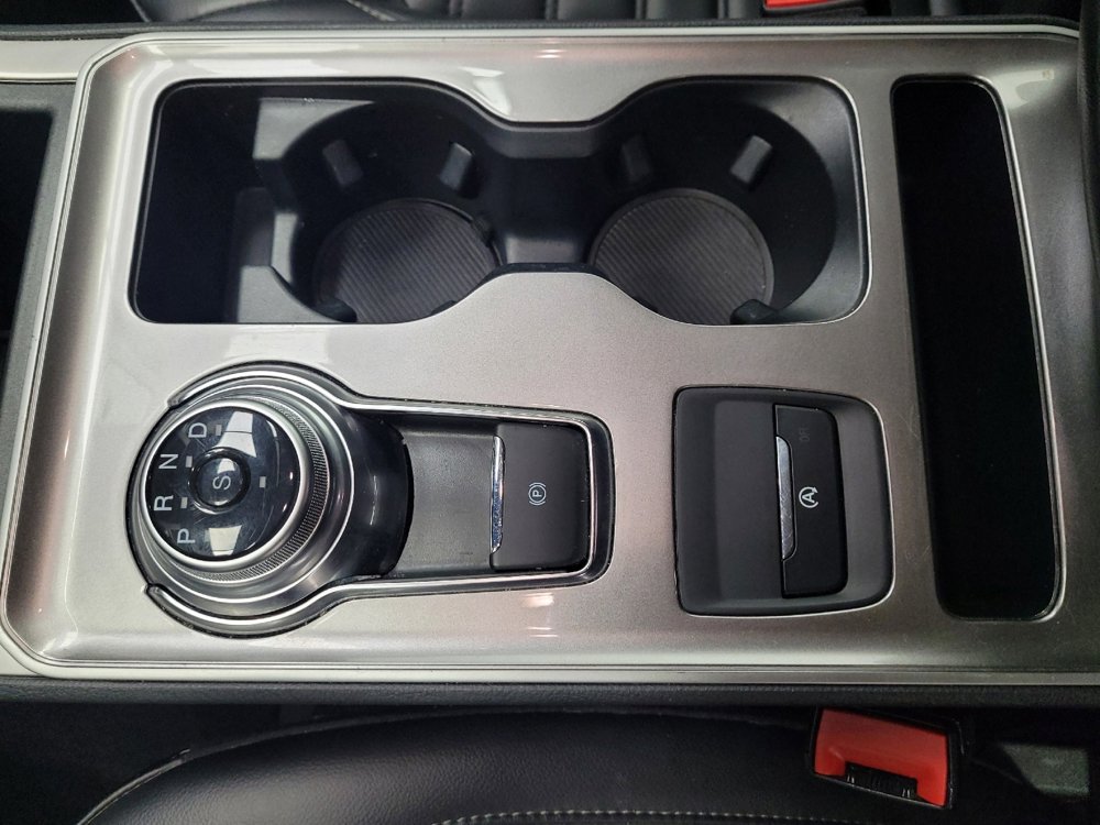 Used 2024 Ford Edge SEL image 26