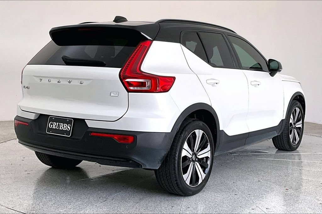 Certified 2023 Volvo XC40 Recharge Plus AWD/4WD image 2
