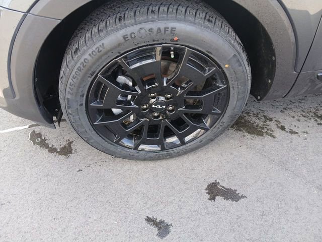 Used 2022 Kia Telluride SX w/ Nightfall Edition Package AWD/4WD image 10
