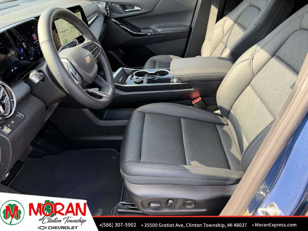 Certified 2026 Chevrolet Equinox LT w/ Convenience Package II FWD image 17