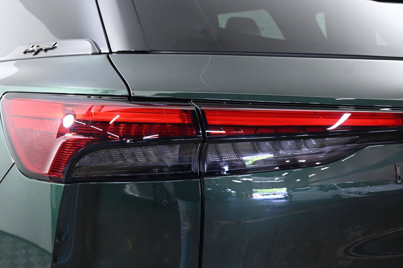 Used 2026 INFINITI QX60 Autograph w/ Dark Cargo Package AWD/4WD image 8