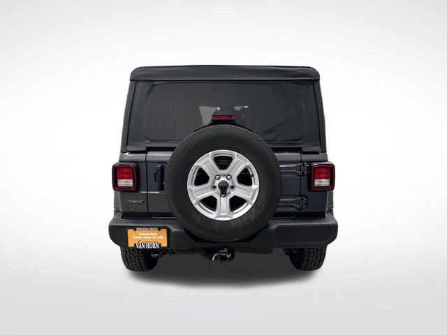 Used 2022 Jeep Wrangler Unlimited Sport image 11