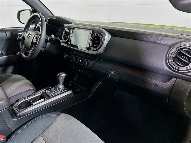 Used 2023 Toyota Tacoma TRD Off-Road image 26