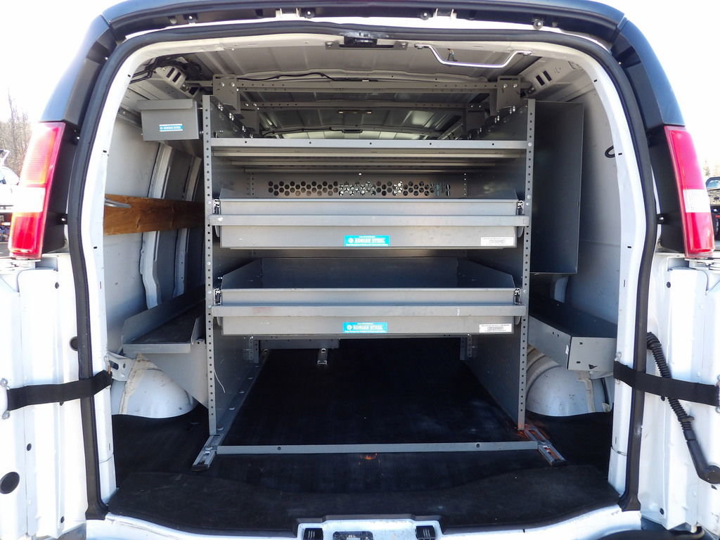 Used 2017 Chevrolet Express 2500 image 43