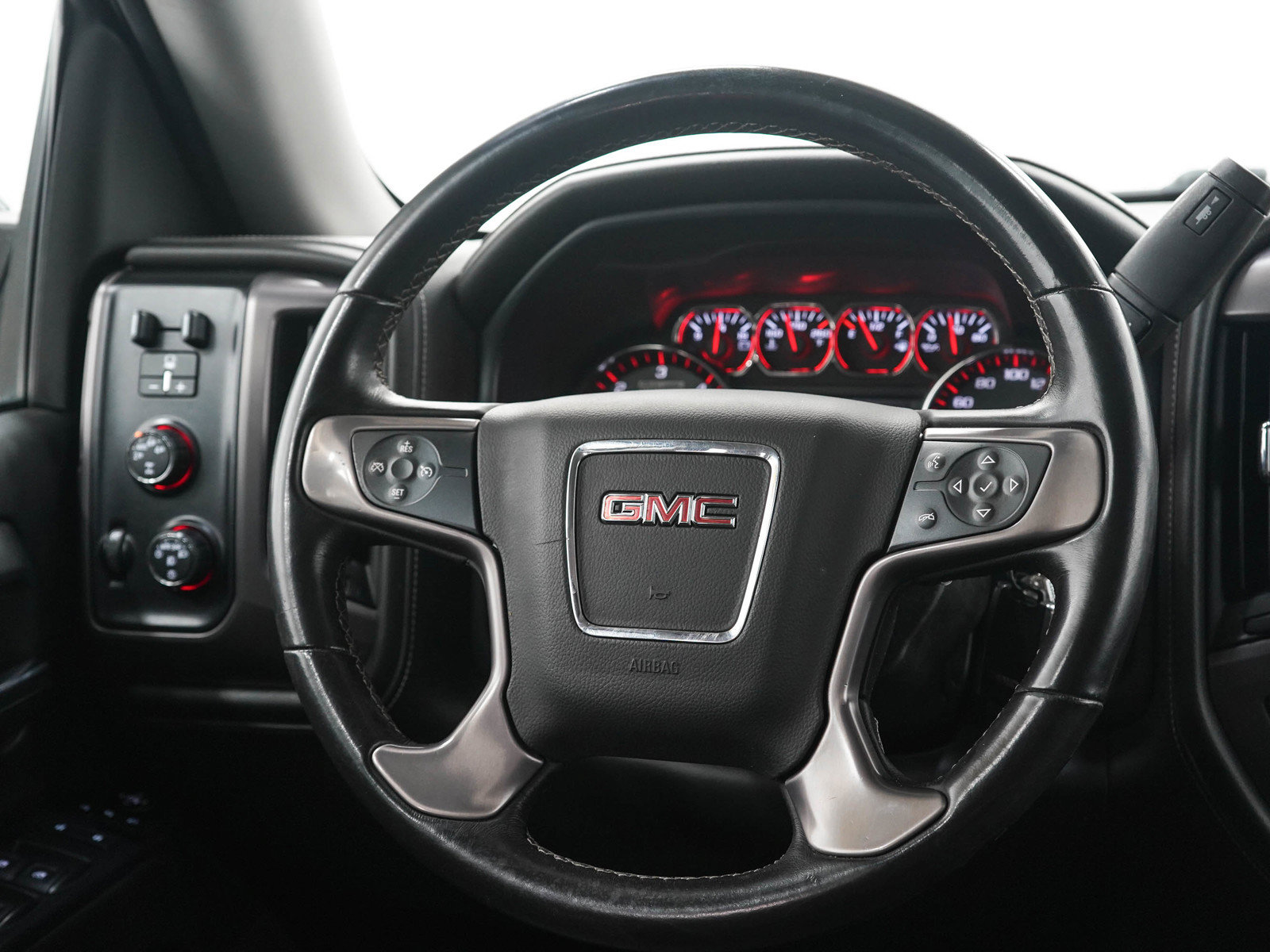 Used 2016 GMC Sierra 1500 SLE w/ All-Terrain Package AWD/4WD image 17