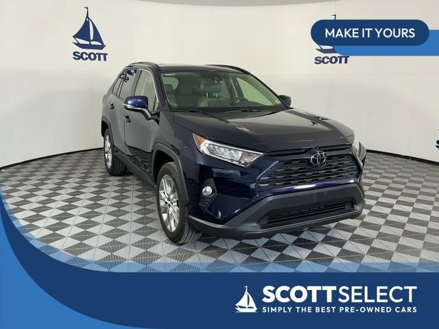 Used 2019 Toyota RAV4 XLE Premium w/ Cold Weather Package AWD/4WD image 1