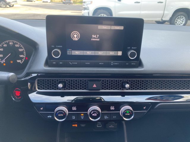 Used 2024 Honda Civic EX image 12
