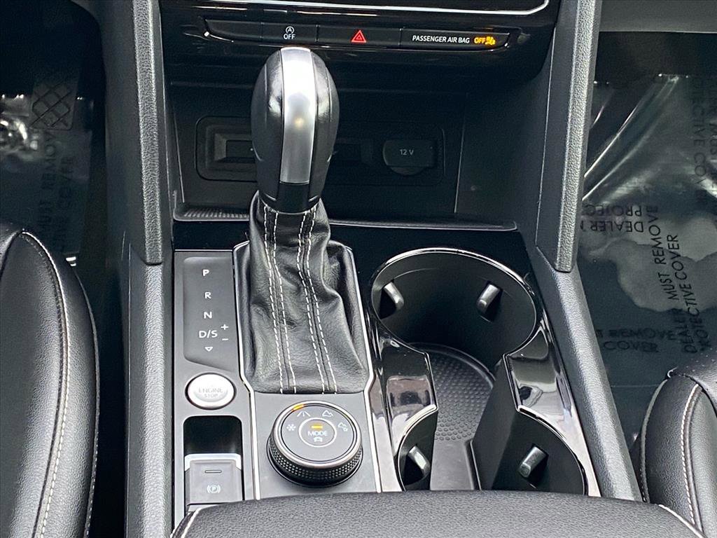 Certified 2022 Volkswagen Atlas SE image 10