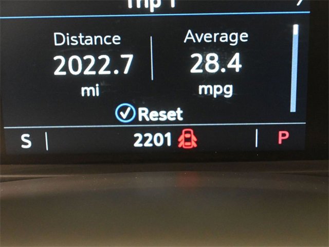 Certified 2025 Cadillac CT4 Premium Luxury image 37