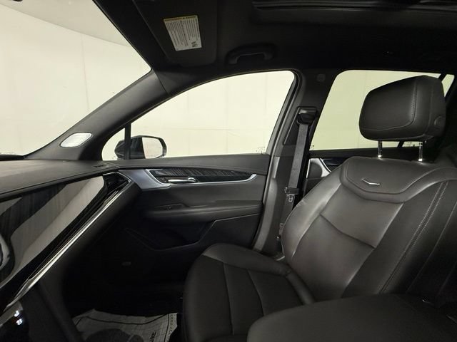 Certified 2024 Cadillac XT6 Premium Luxury AWD/4WD image 19
