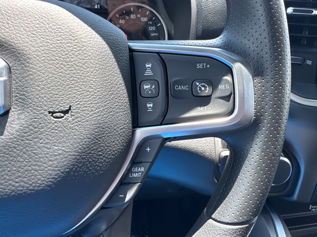 New 2026 RAM 1500 Express AWD/4WD image 6
